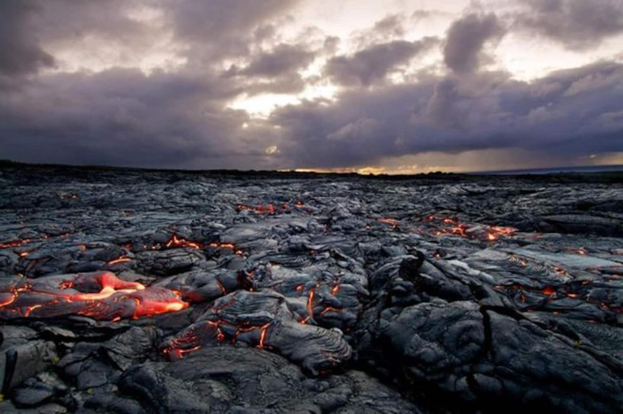 The Magical Lava Temple With Epic Volcano Views! Kehena Luaran gambar